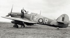 Hurricane MkIIc RAF 87Sqn LKR Night Duty Z3353 England 1941