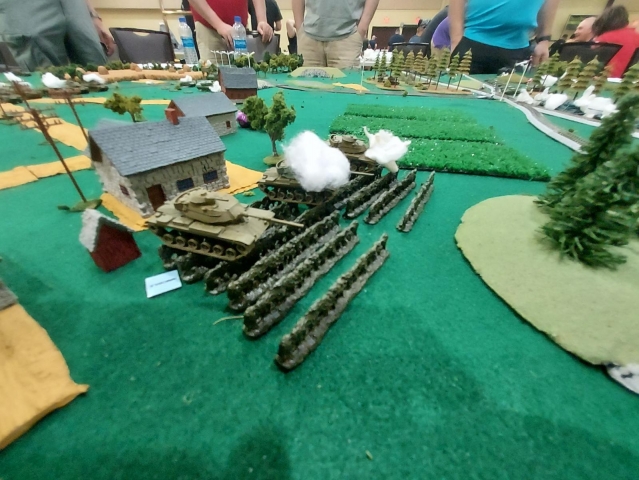 Mein Panzer - The Commie's are comin....  Day 3