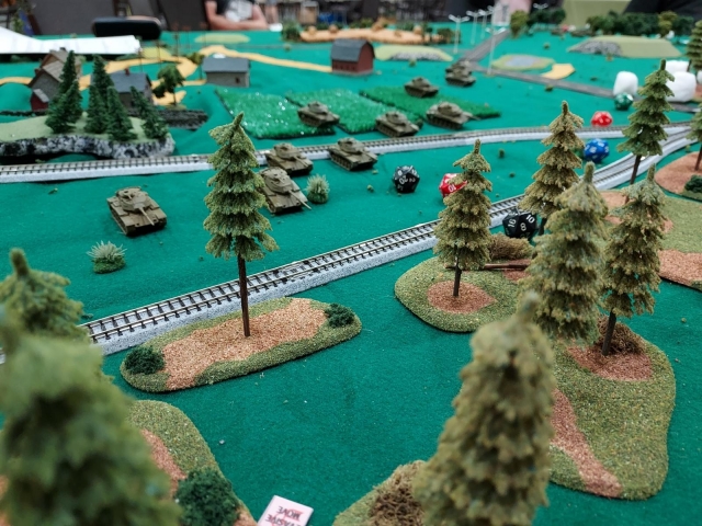 Mein Panzer - The Commie's are comin....  Day 1